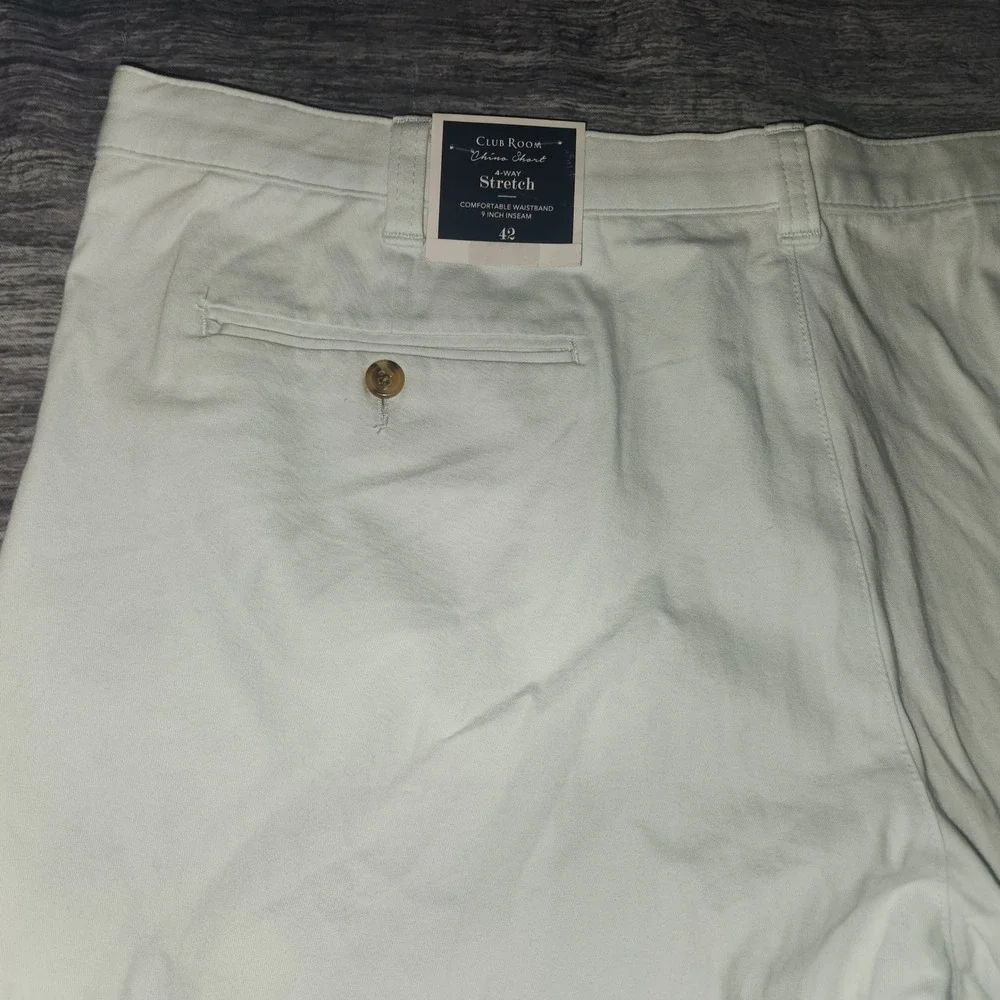 Club Room Chino‎ Shorts 4-Way Stretch Comfortable Waistband Light Blue Size 42